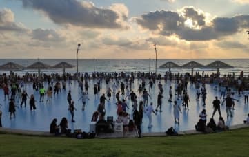 הרקדות עם מיטב המרקידים - רחבת המחוללים